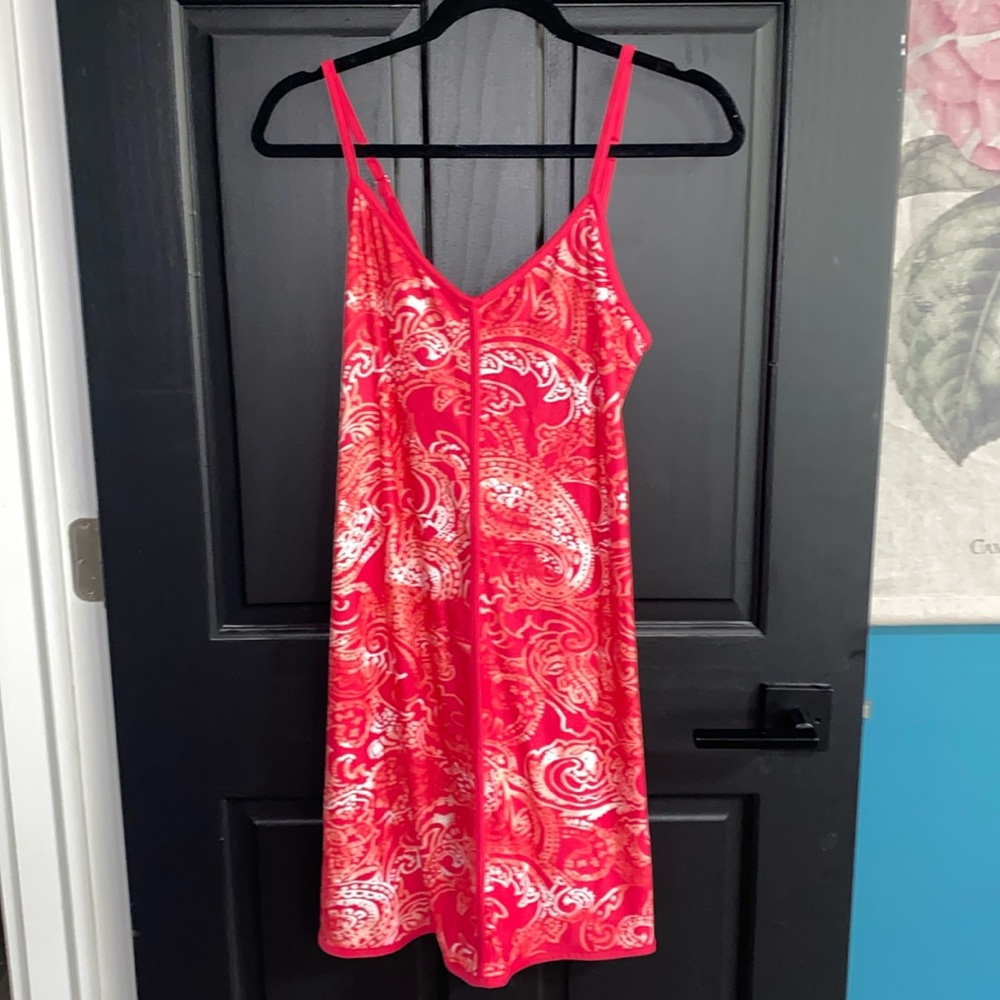 pink sundress!